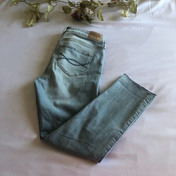 Abercrombie & Fitch Bling Jeans Light Wash Size 4R - Picture 2 of 5